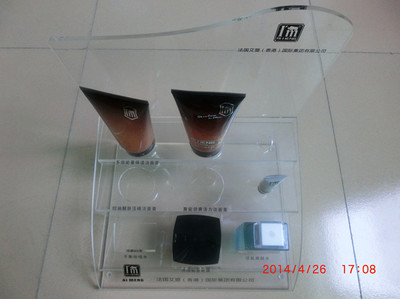 有机玻璃化妆品展示架 出口法国品质，提升品牌形象与产品陈列